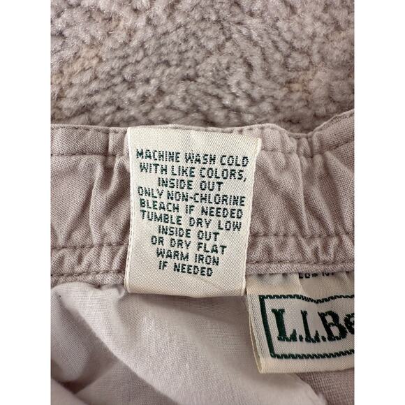 LL Bean Plus Size 18 Flat Front Casual Chino Shorts Gray Button Zip Pocket - Picture 9 of 10